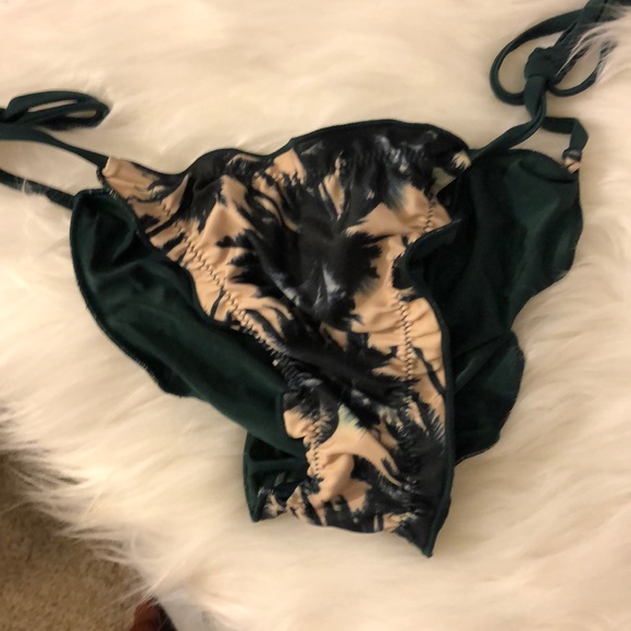 Bikini medium - Picture 2 of 5